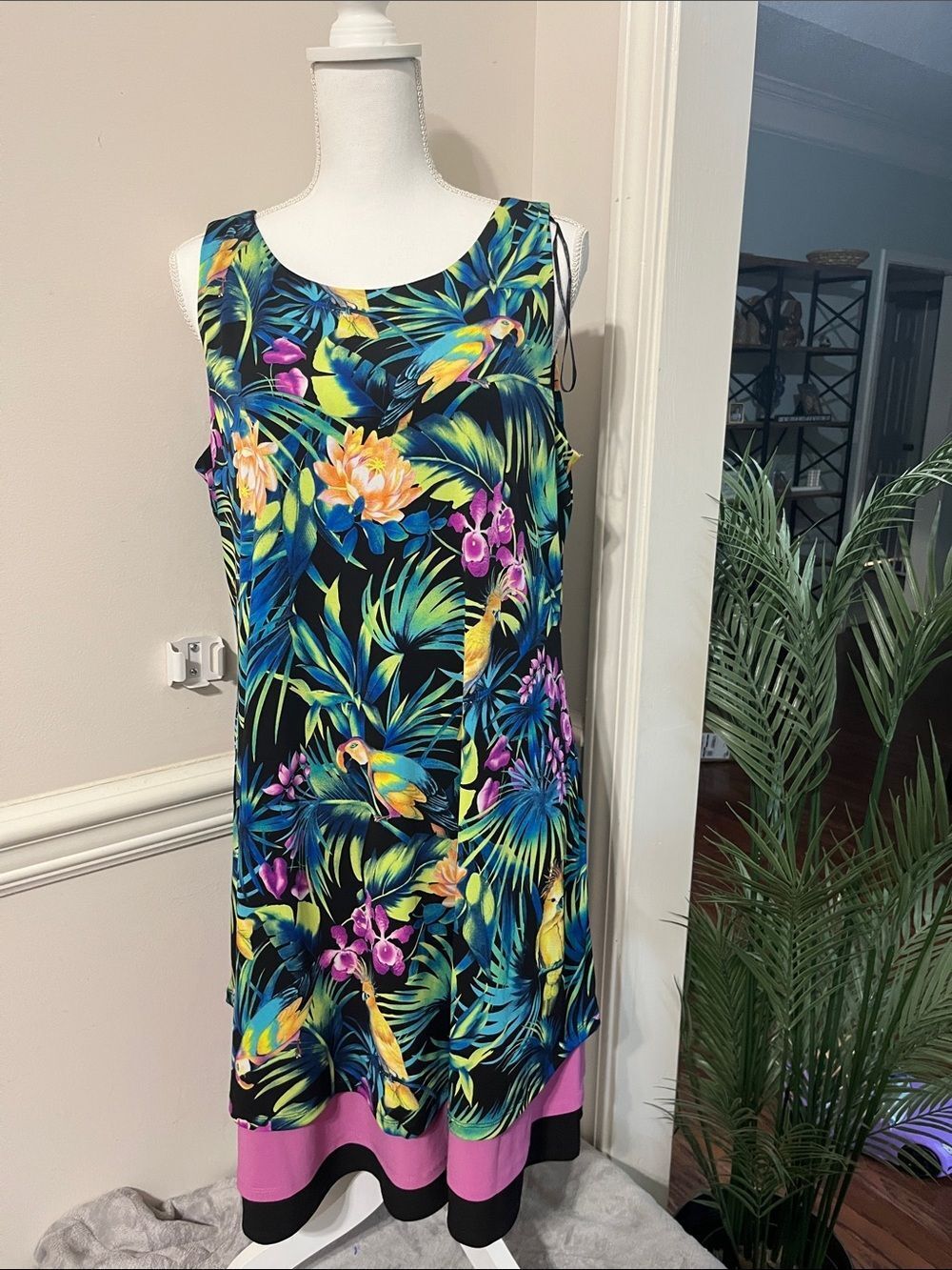 NWOT Madison Leigh Tropical Dress Size 14 plus XL extra large